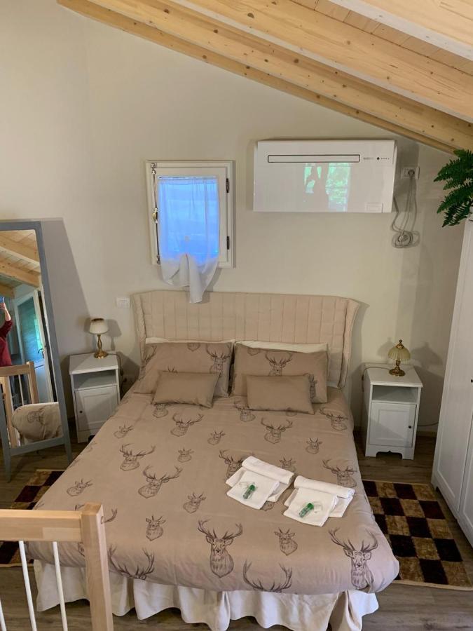 Il Borghetto Di Torno Apartment Bagian luar foto