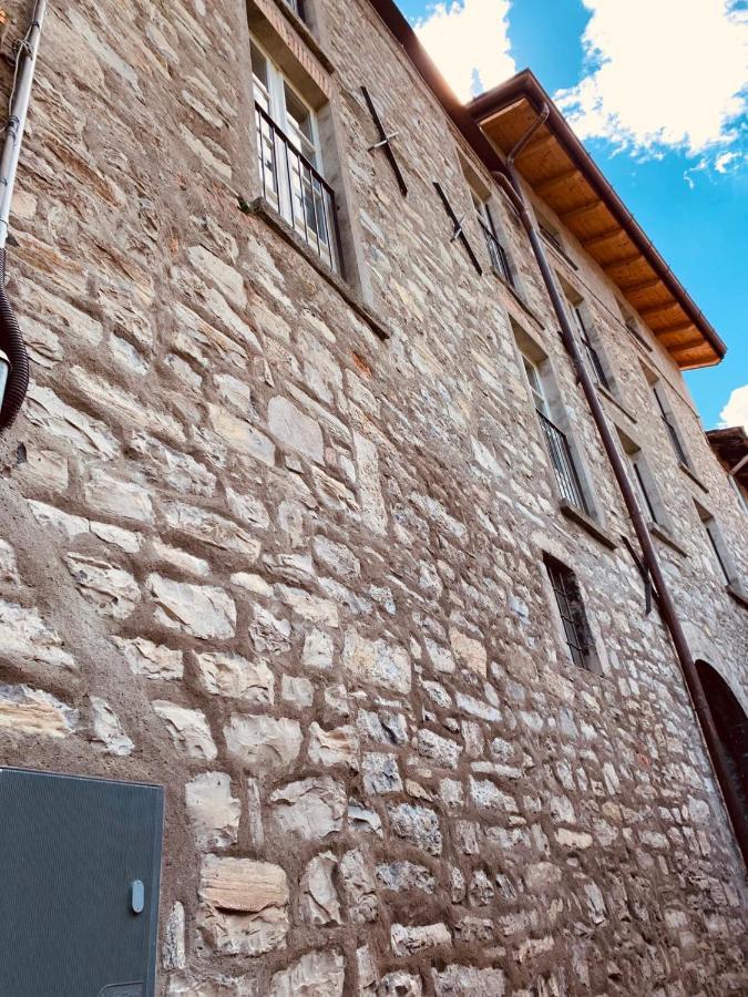 Il Borghetto Di Torno Apartment Bagian luar foto