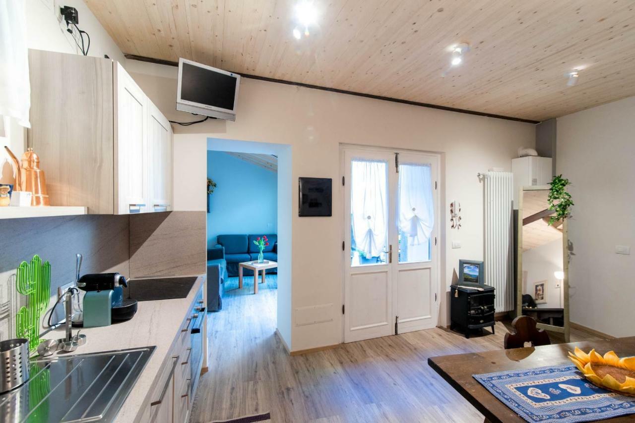 Il Borghetto Di Torno Apartment Bagian luar foto