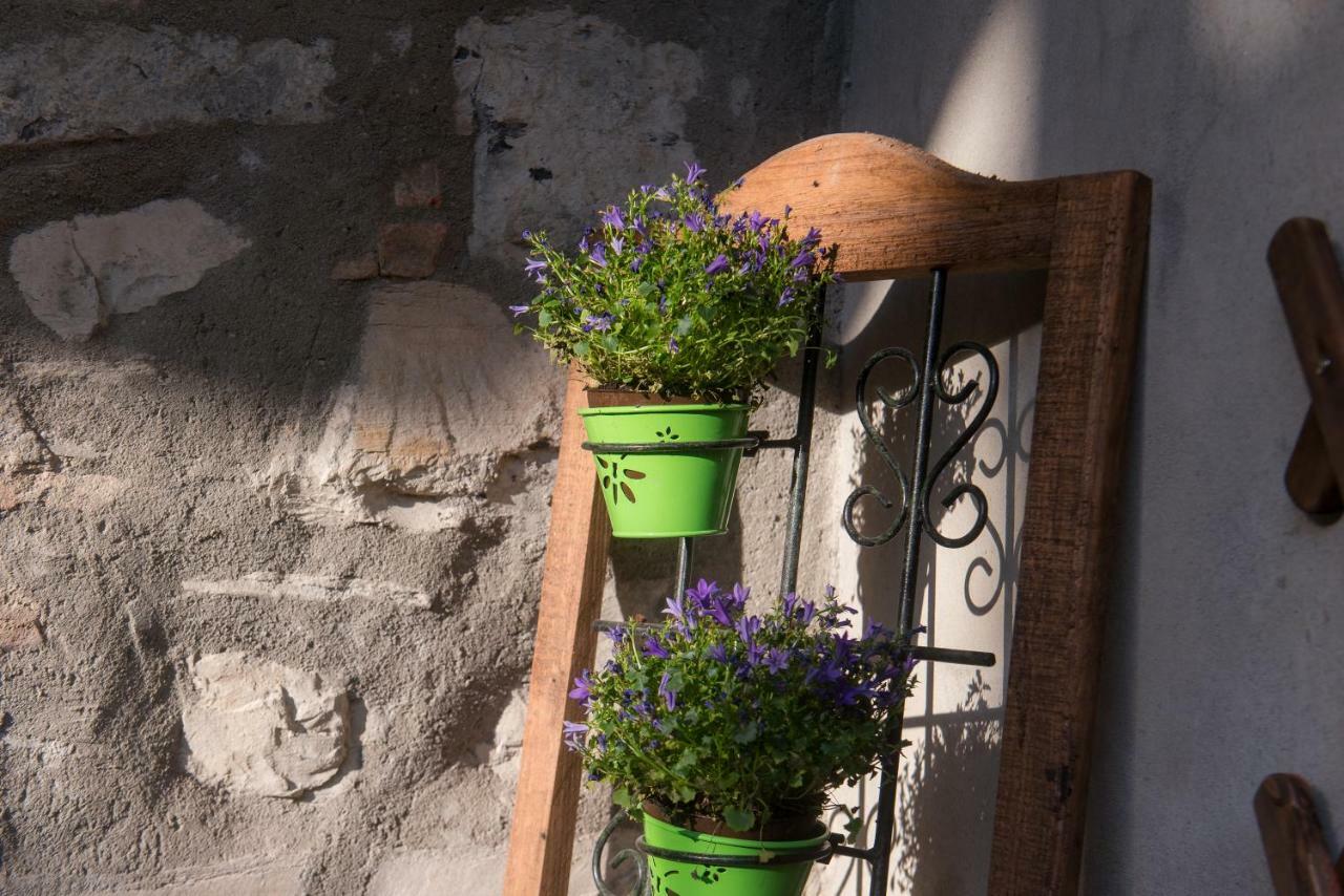 Il Borghetto Di Torno Apartment Bagian luar foto